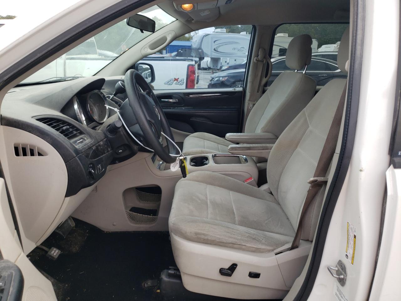 2013 DODGE GRAND CARAVAN SXT photo 13