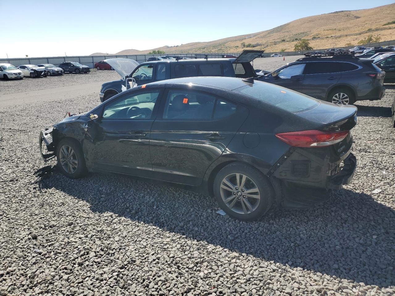 2017 HYUNDAI ELANTRA SE photo 3