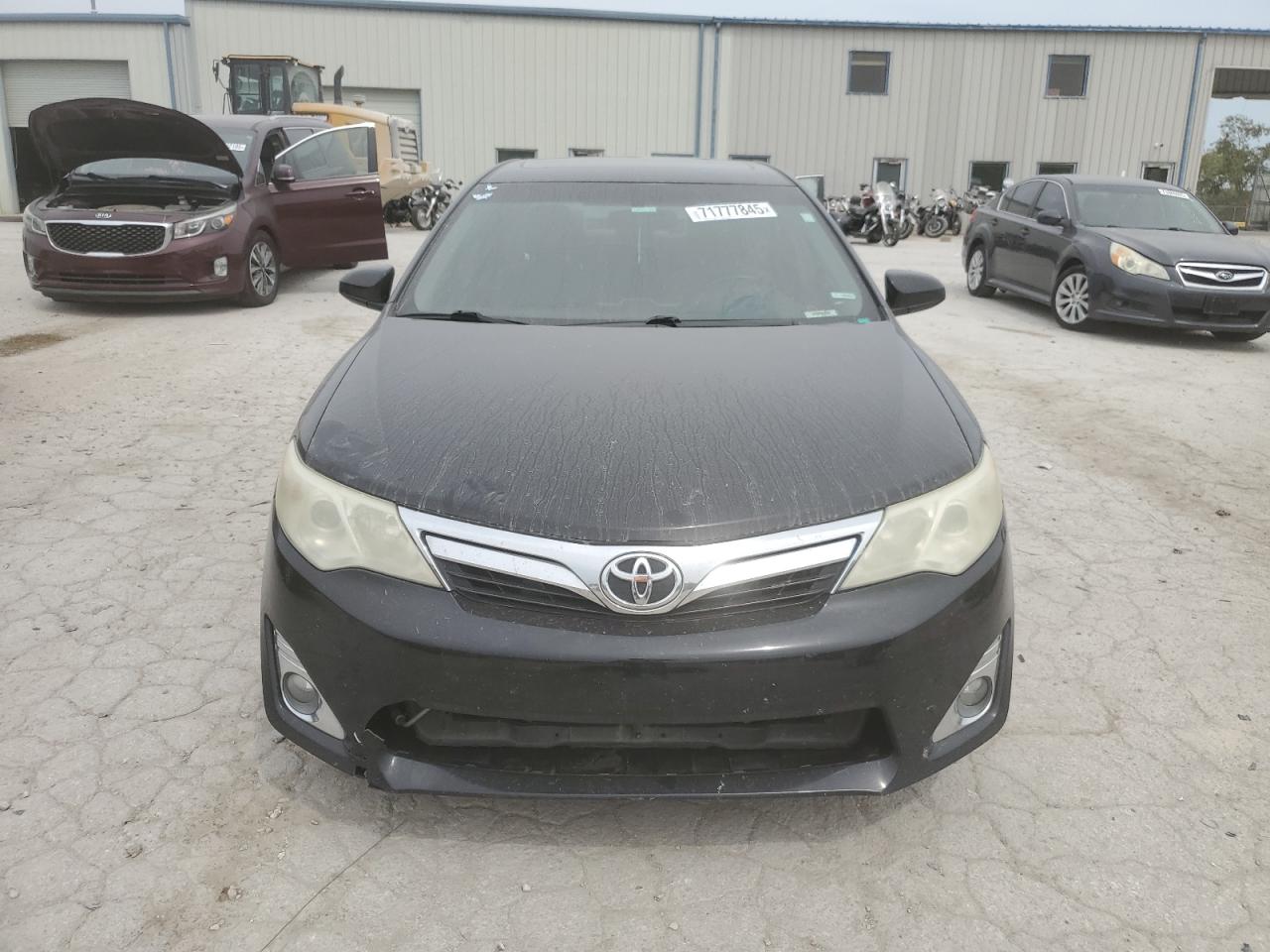 2012 TOYOTA CAMRY photo 5