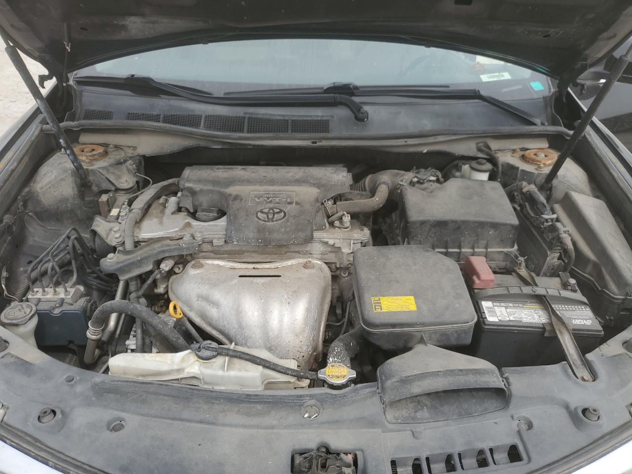 2012 TOYOTA CAMRY photo 11