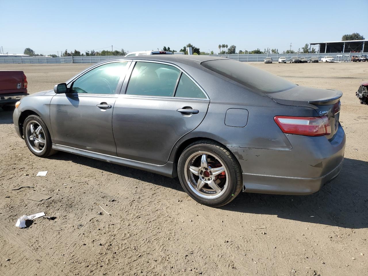 2007 TOYOTA CAMRY LE photo 4