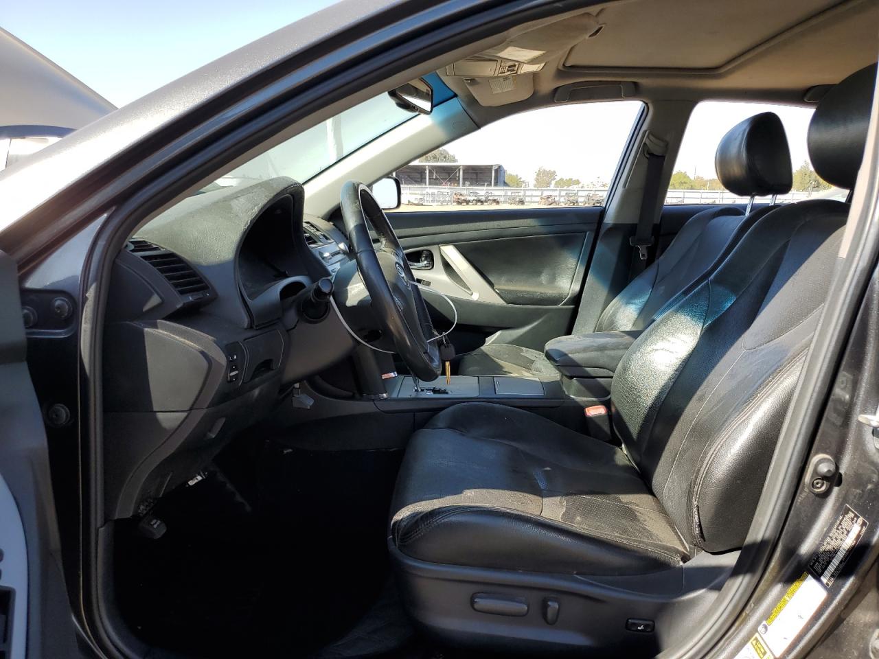 2007 TOYOTA CAMRY LE photo 19