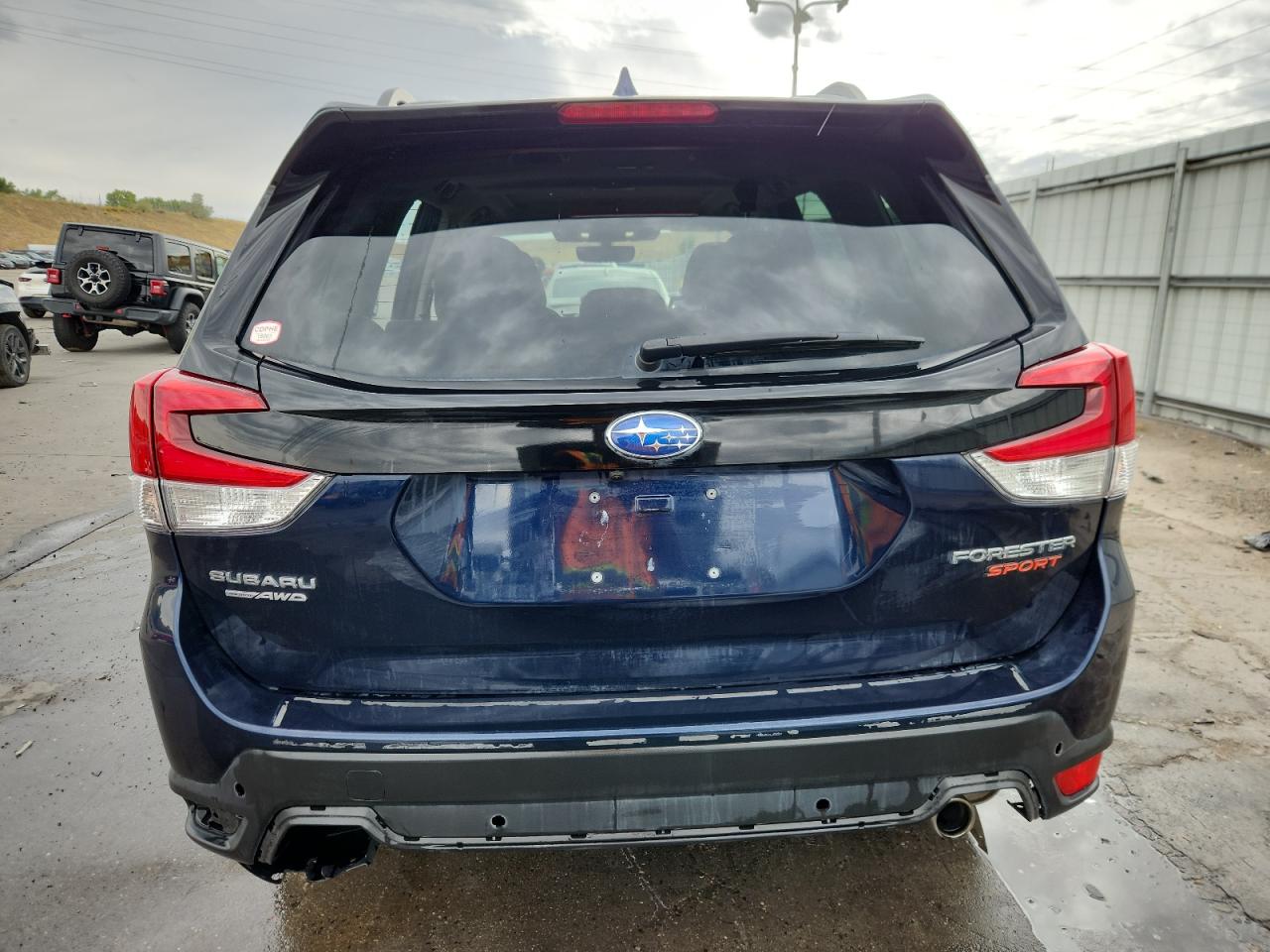 2022 SUBARU FORESTER SPORT photo 6
