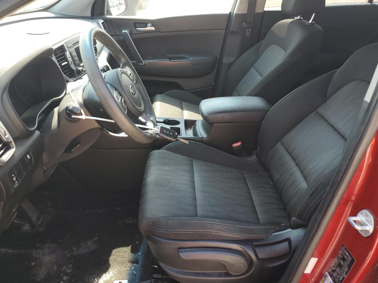 2017 KIA SPORTAGE LX photo 19