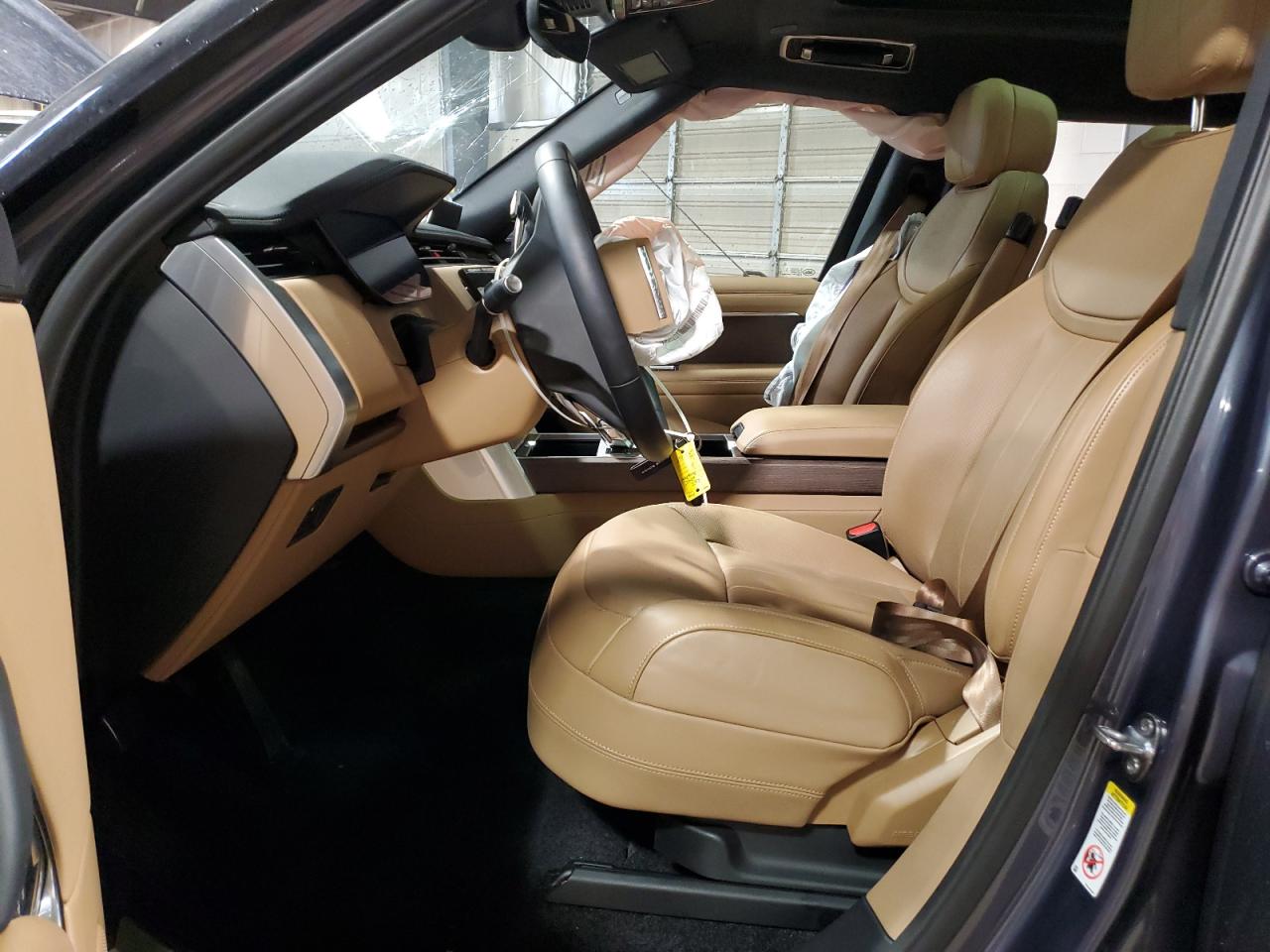 2025 LAND ROVER RANGE ROVER SE photo 7