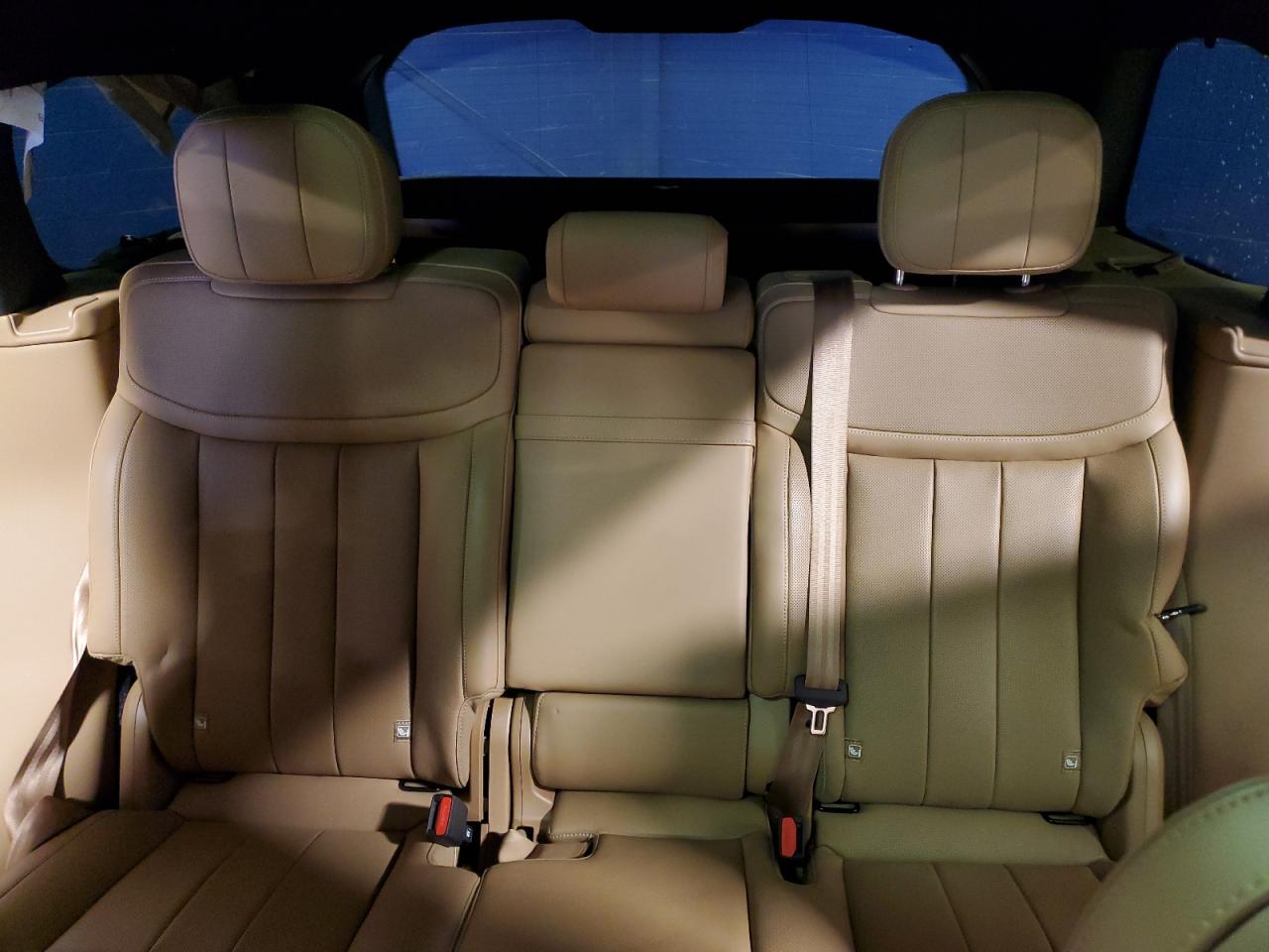 2025 LAND ROVER RANGE ROVER SE photo 10