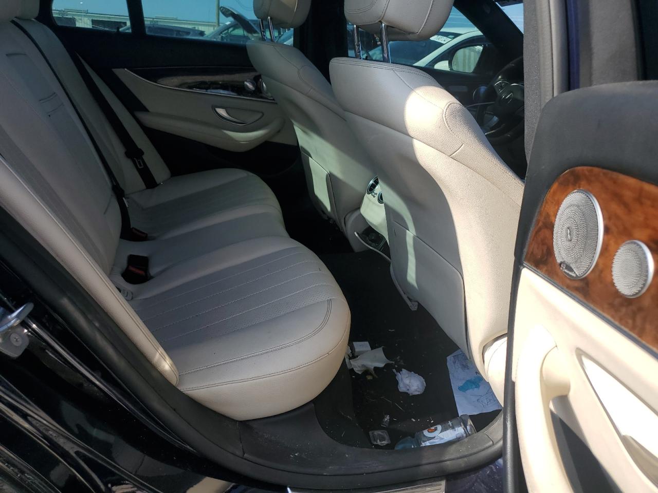 2017 MERCEDES-BENZ E 300 photo 10