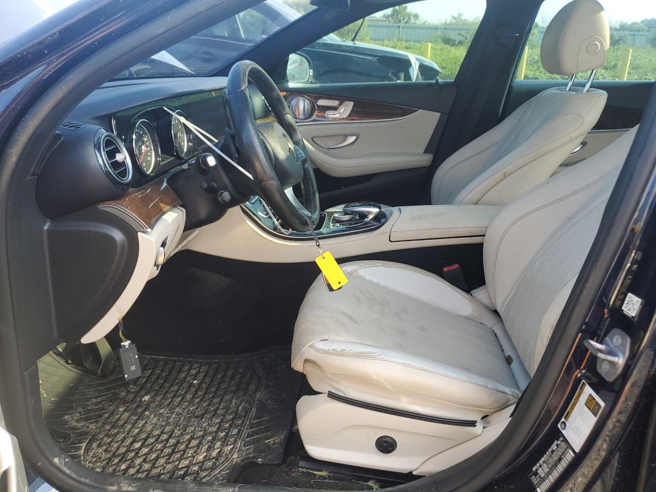 2017 MERCEDES-BENZ E 300 photo 7