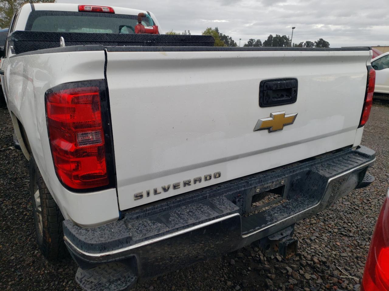 2015 CHEVROLET SILVERADO C2500 HEAVY DUTY photo 6