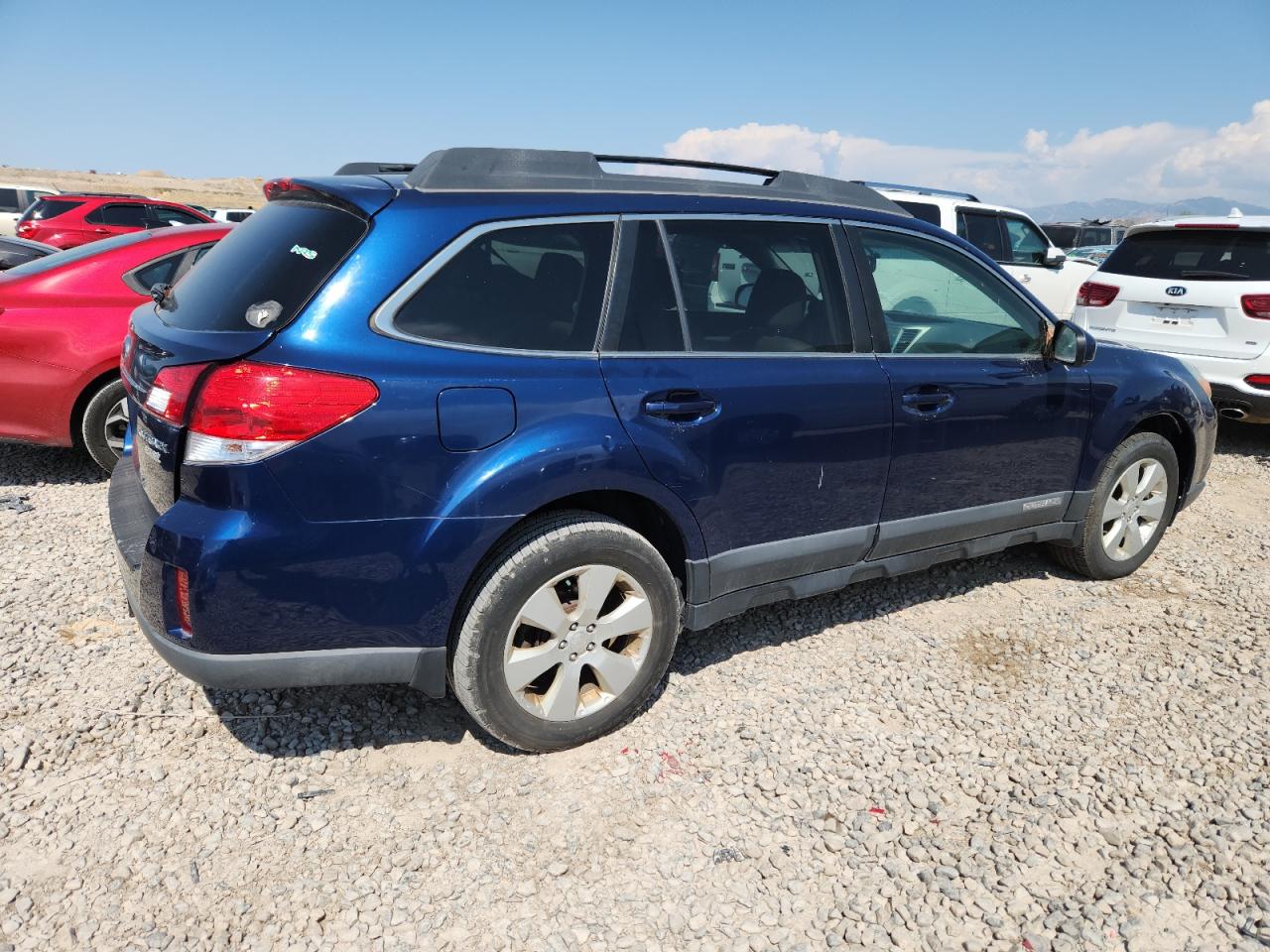 2010 SUBARU OUTBACK 2.5I PREMIUM photo 3
