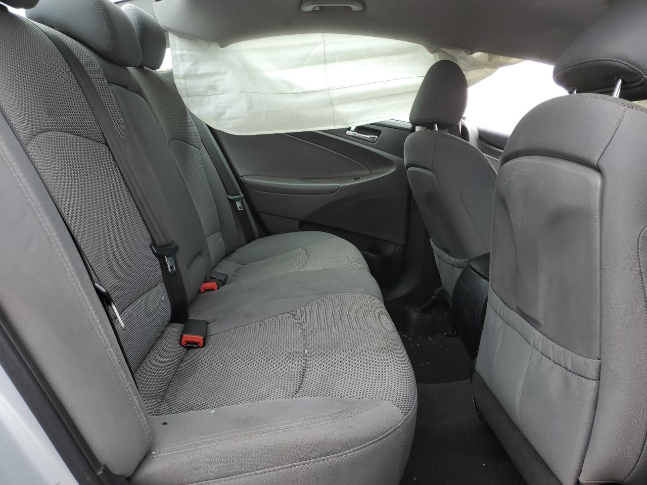 2014 HYUNDAI SONATA GLS photo 19