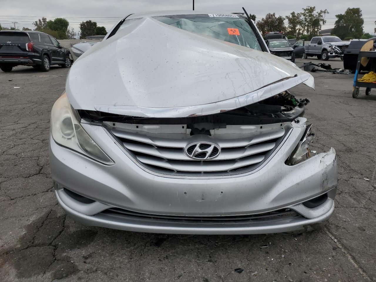 2014 HYUNDAI SONATA GLS photo 9