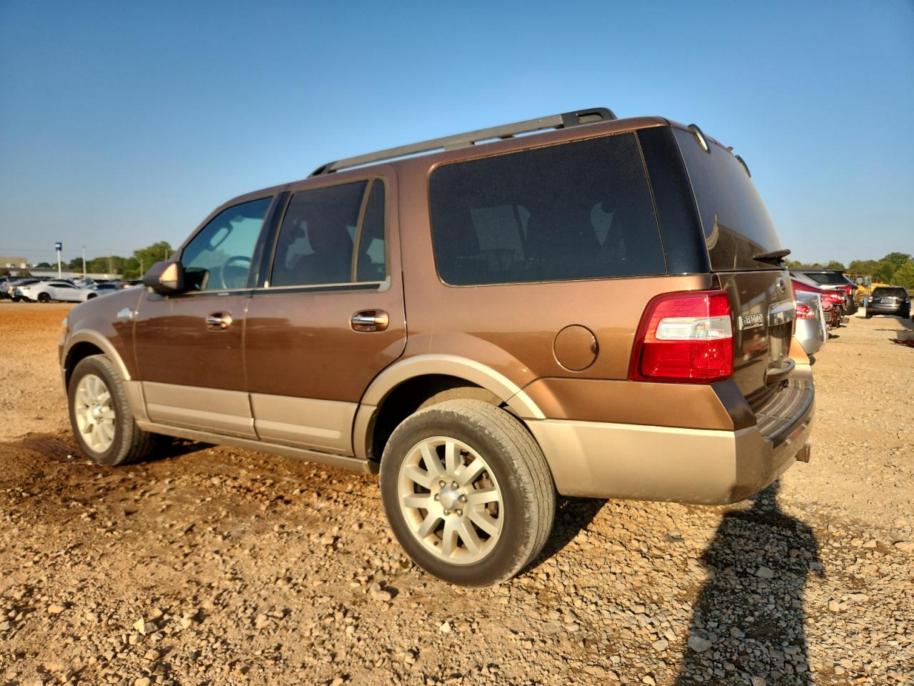 2012 FORD EXPEDITION XLT photo 4