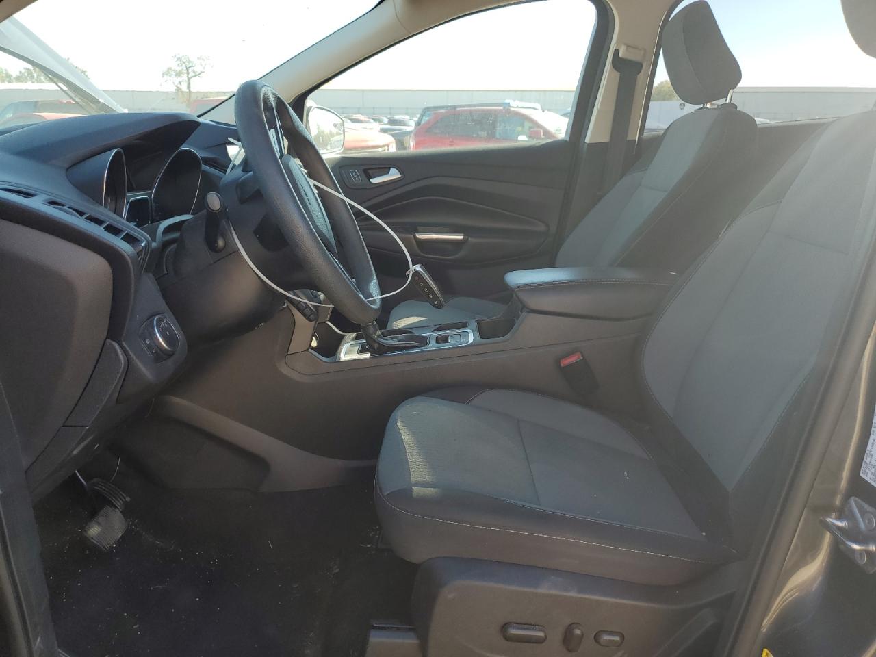 2019 FORD ESCAPE SE photo 13