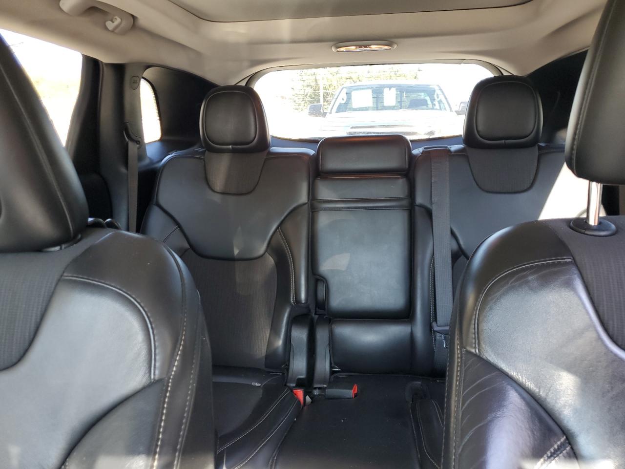2018 JEEP CHEROKEE photo 10