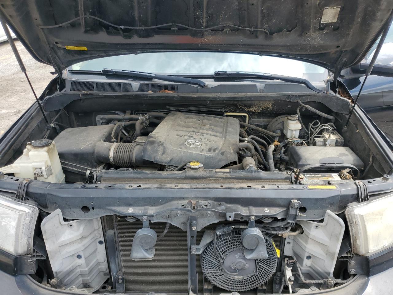 2011 TOYOTA SEQUOIA PLATINUM photo 23