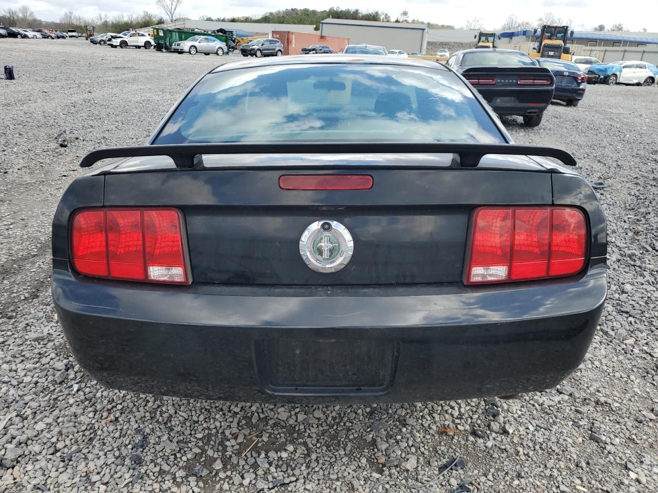 2006 FORD MUSTANG photo 16