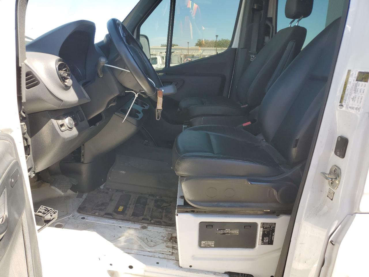 2019 MERCEDES-BENZ SPRINTER 2500/3500 photo 13
