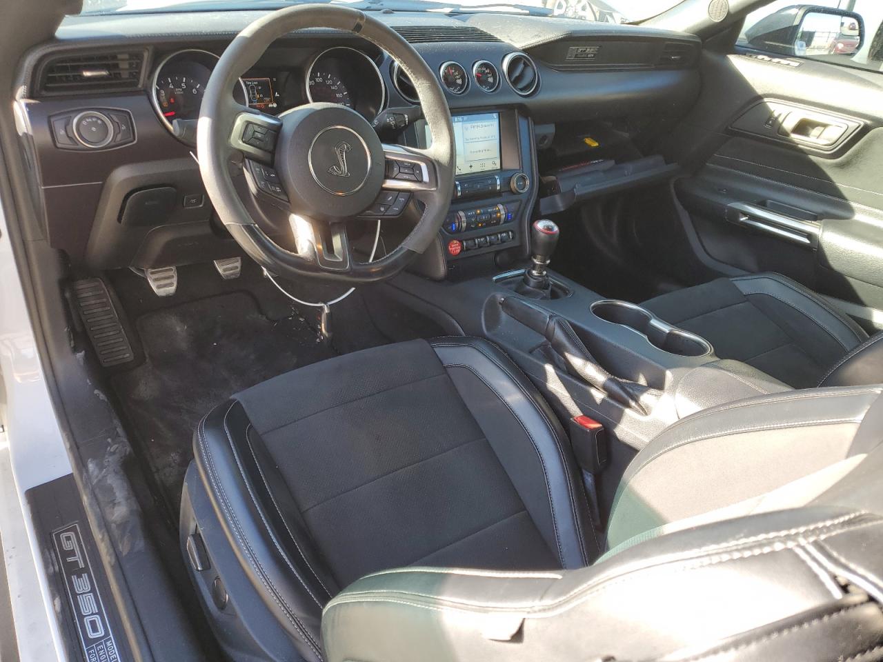 2016 FORD MUSTANG SHELBY GT350 photo 22