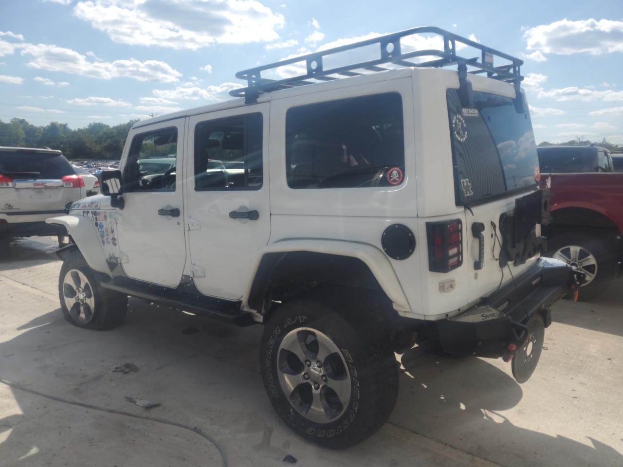 2016 JEEP WRANGLER UNLIMITED SAHARA photo 2