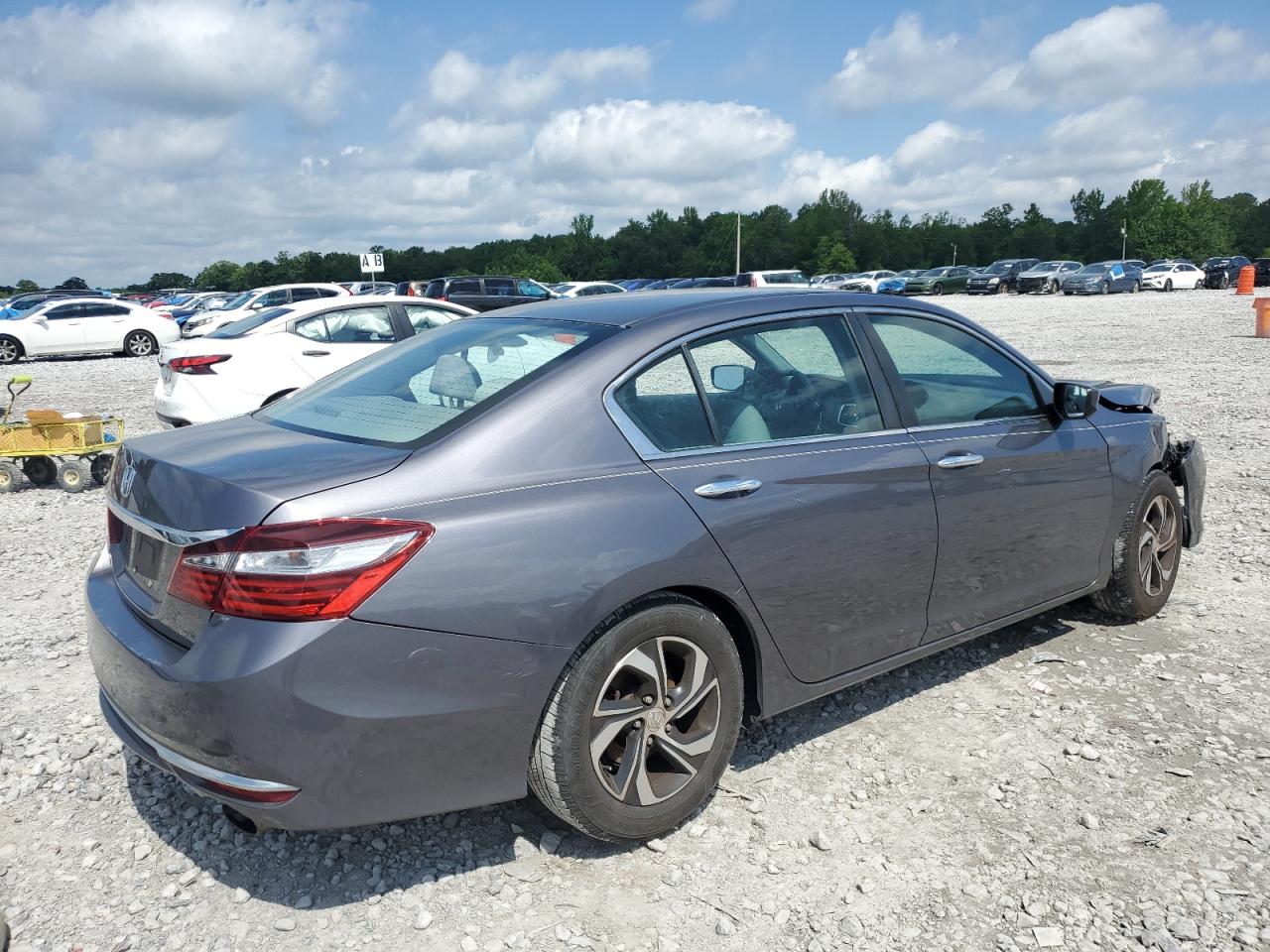 2016 HONDA ACCORD LX photo 3