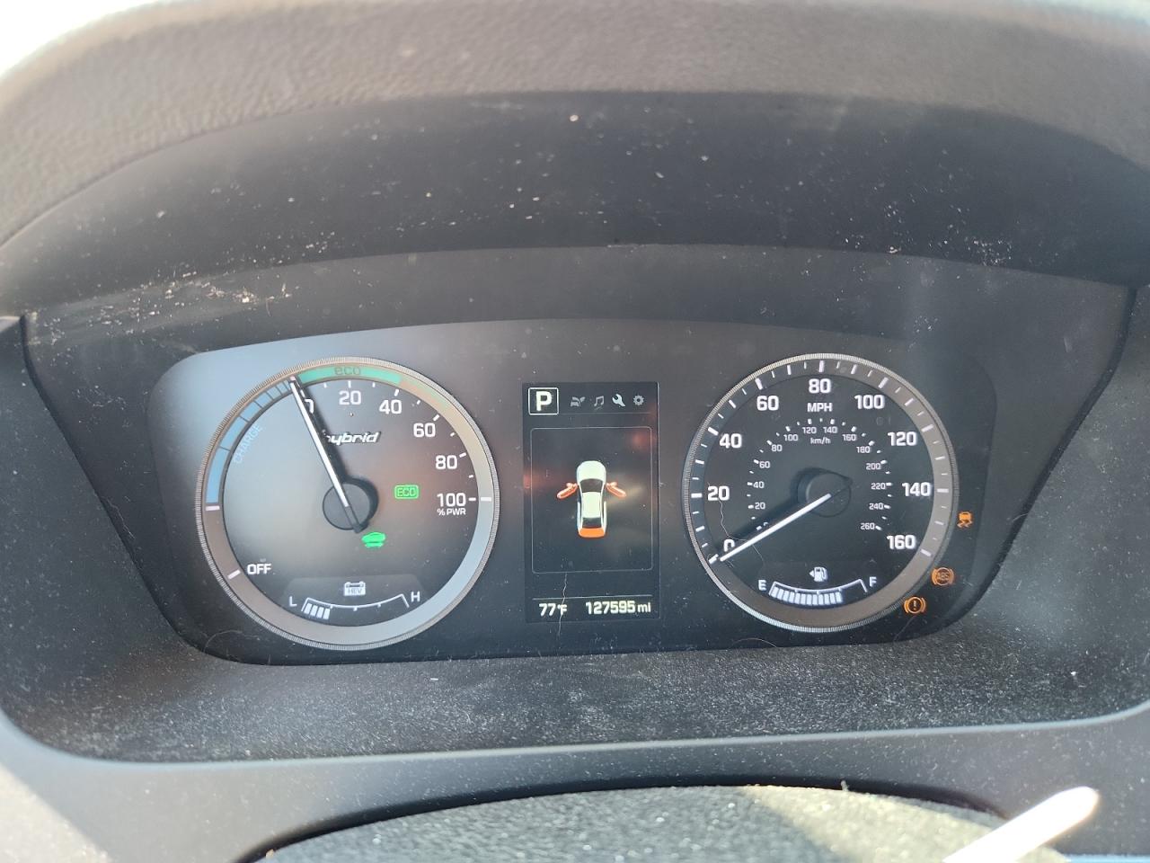 2017 HYUNDAI SONATA HYBRID photo 9