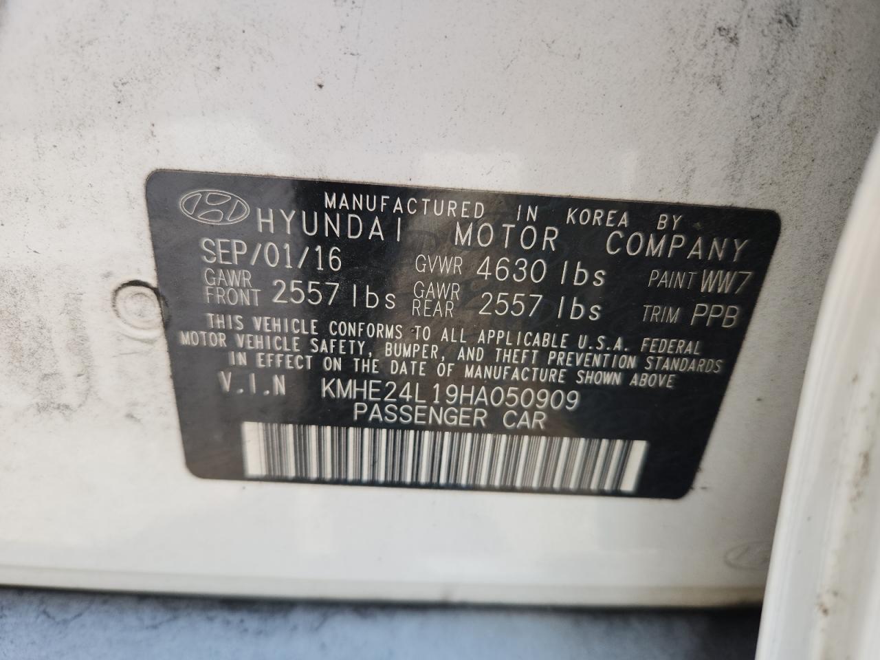 2017 HYUNDAI SONATA HYBRID photo 13