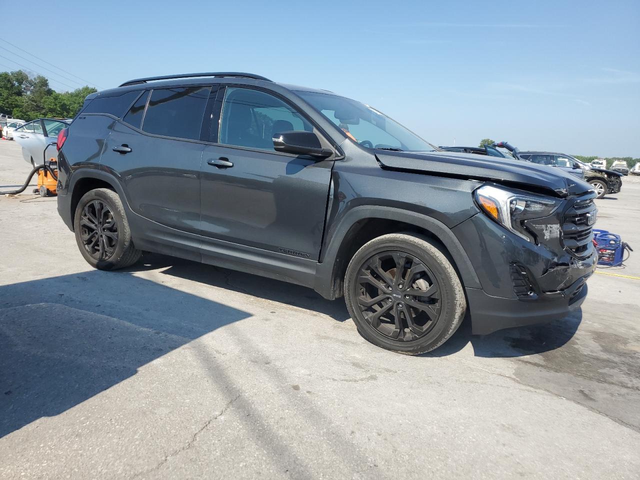 2019 GMC TERRAIN SLE photo 7