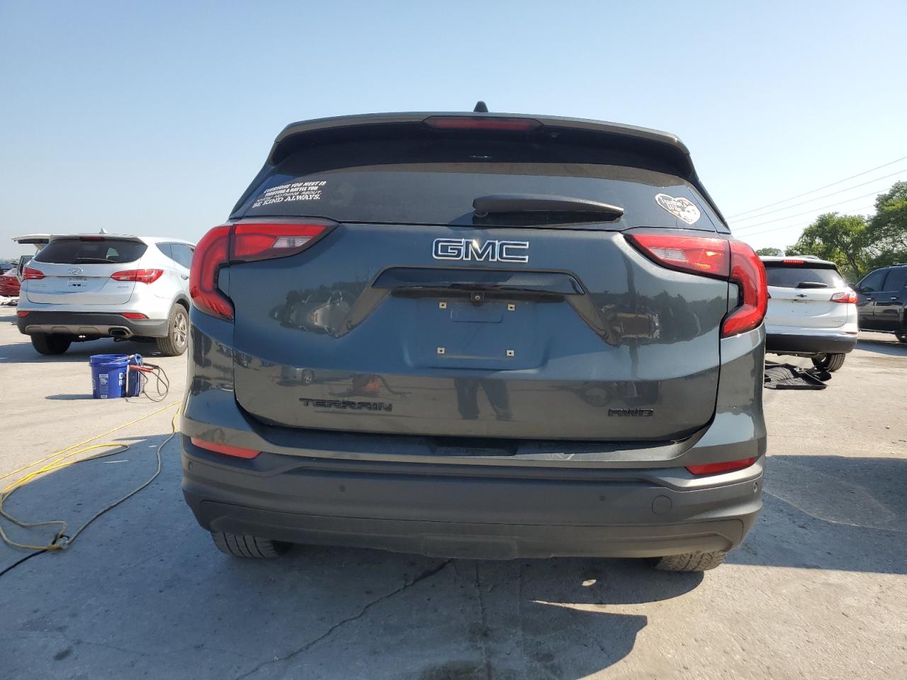 2019 GMC TERRAIN SLE photo 11
