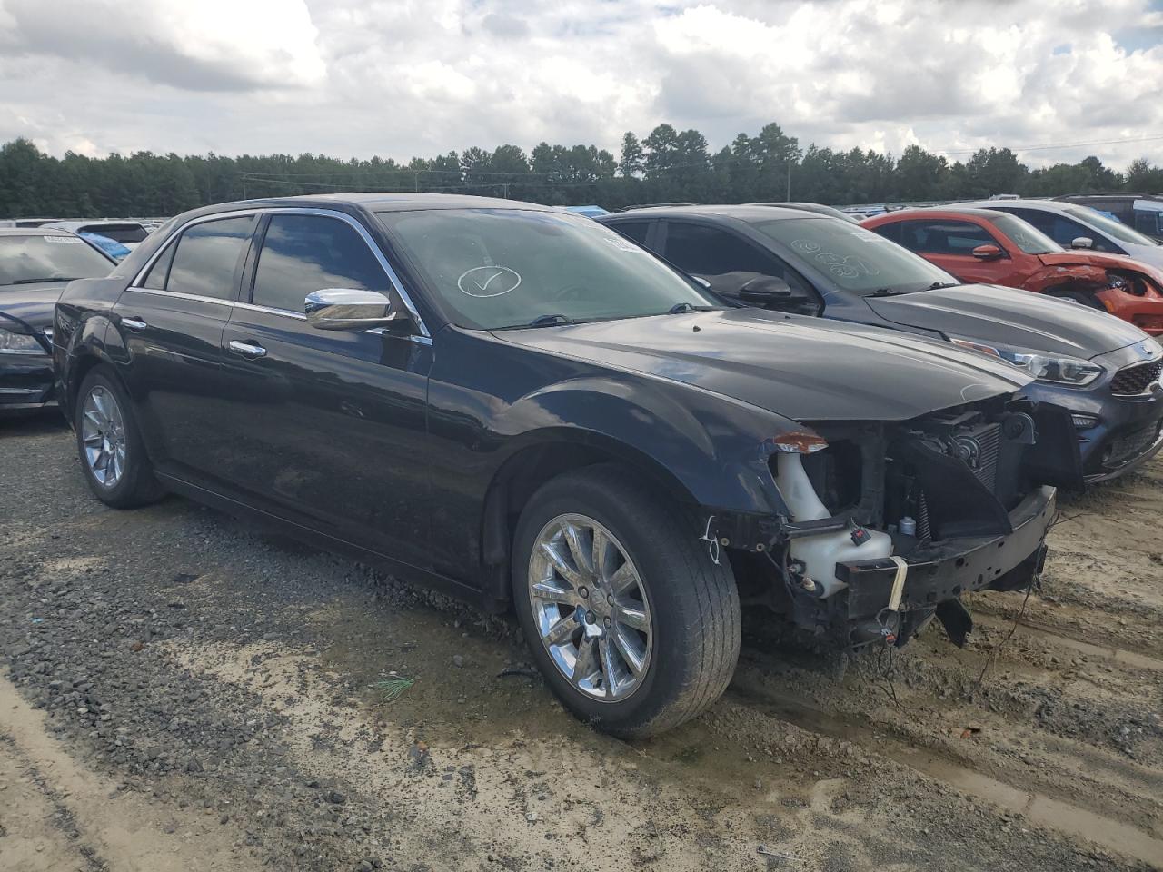 2013 CHRYSLER 300C photo 4