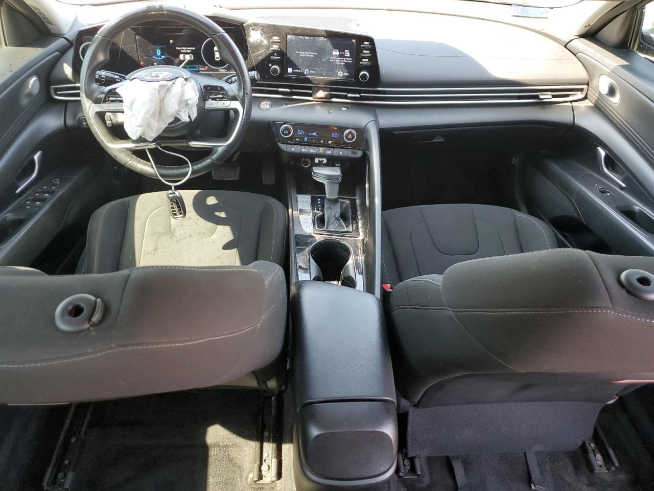 2021 HYUNDAI ELANTRA SEL photo 15