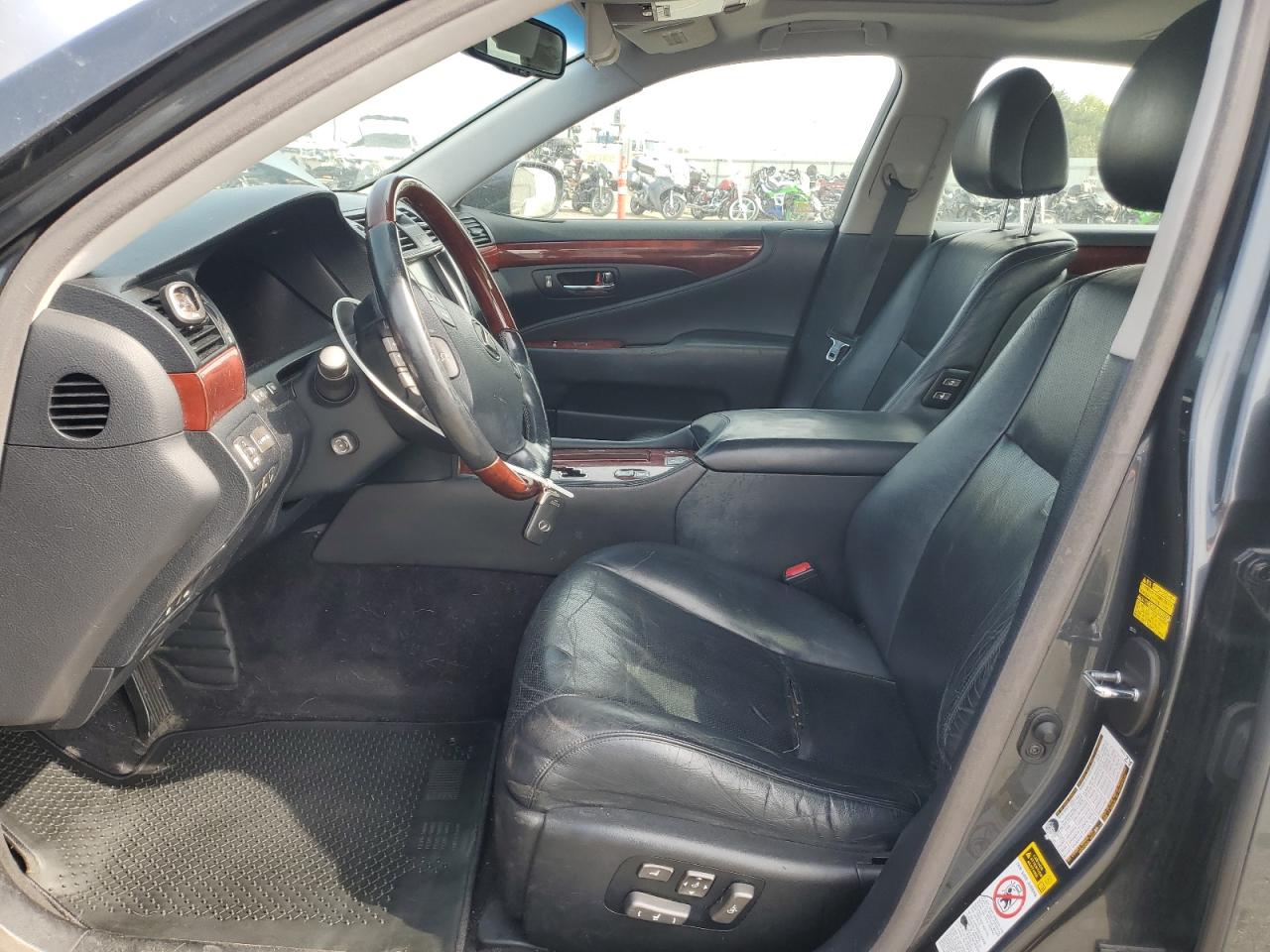 2008 LEXUS LS 460 photo 19