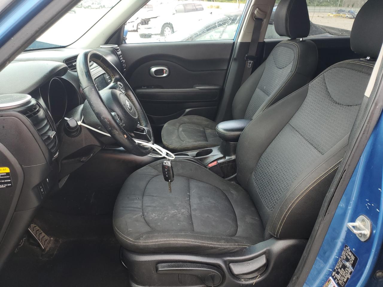 2016 KIA SOUL + photo 13