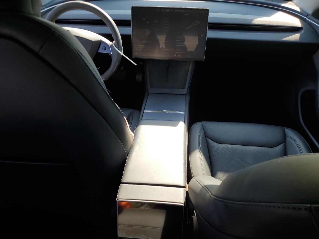 2024 TESLA MODEL 3 photo 8