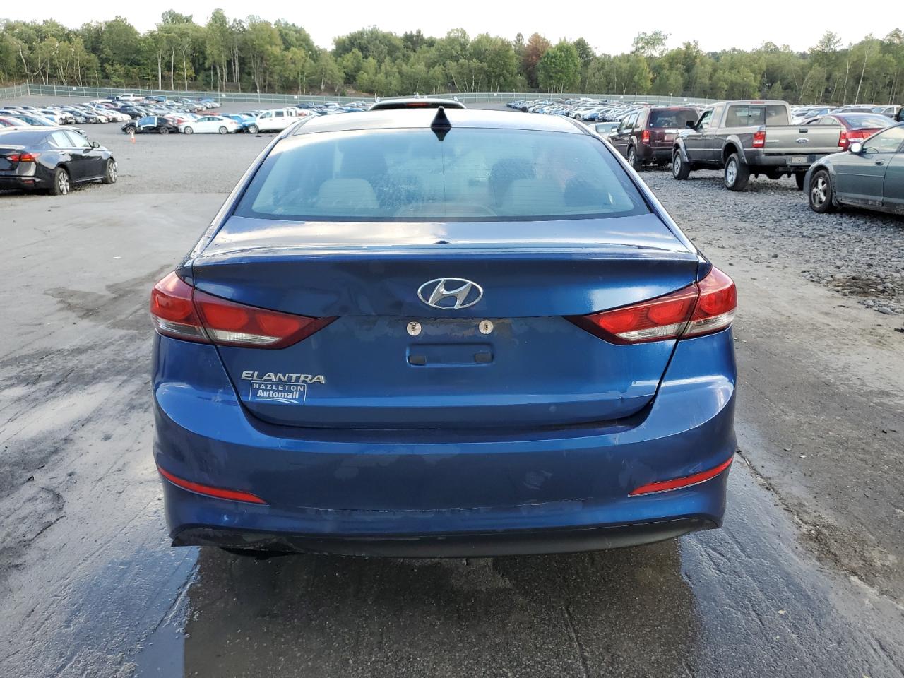 2017 HYUNDAI ELANTRA photo 6