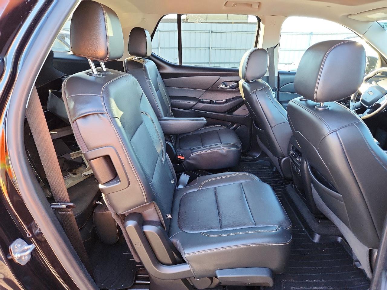 2020 CHEVROLET TRAVERSE PREMIER photo 11