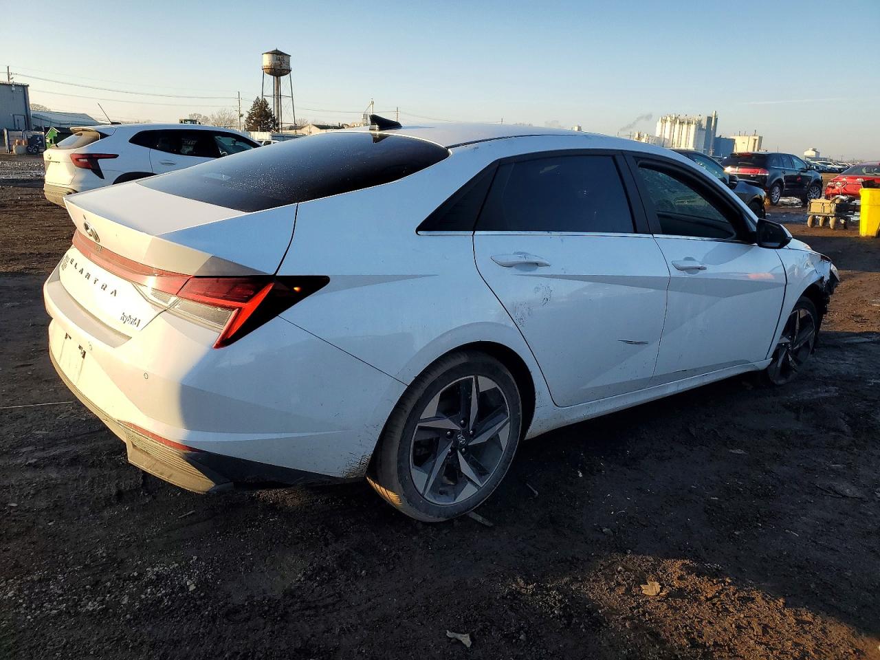2023 HYUNDAI ELANTRA LIMITED photo 3