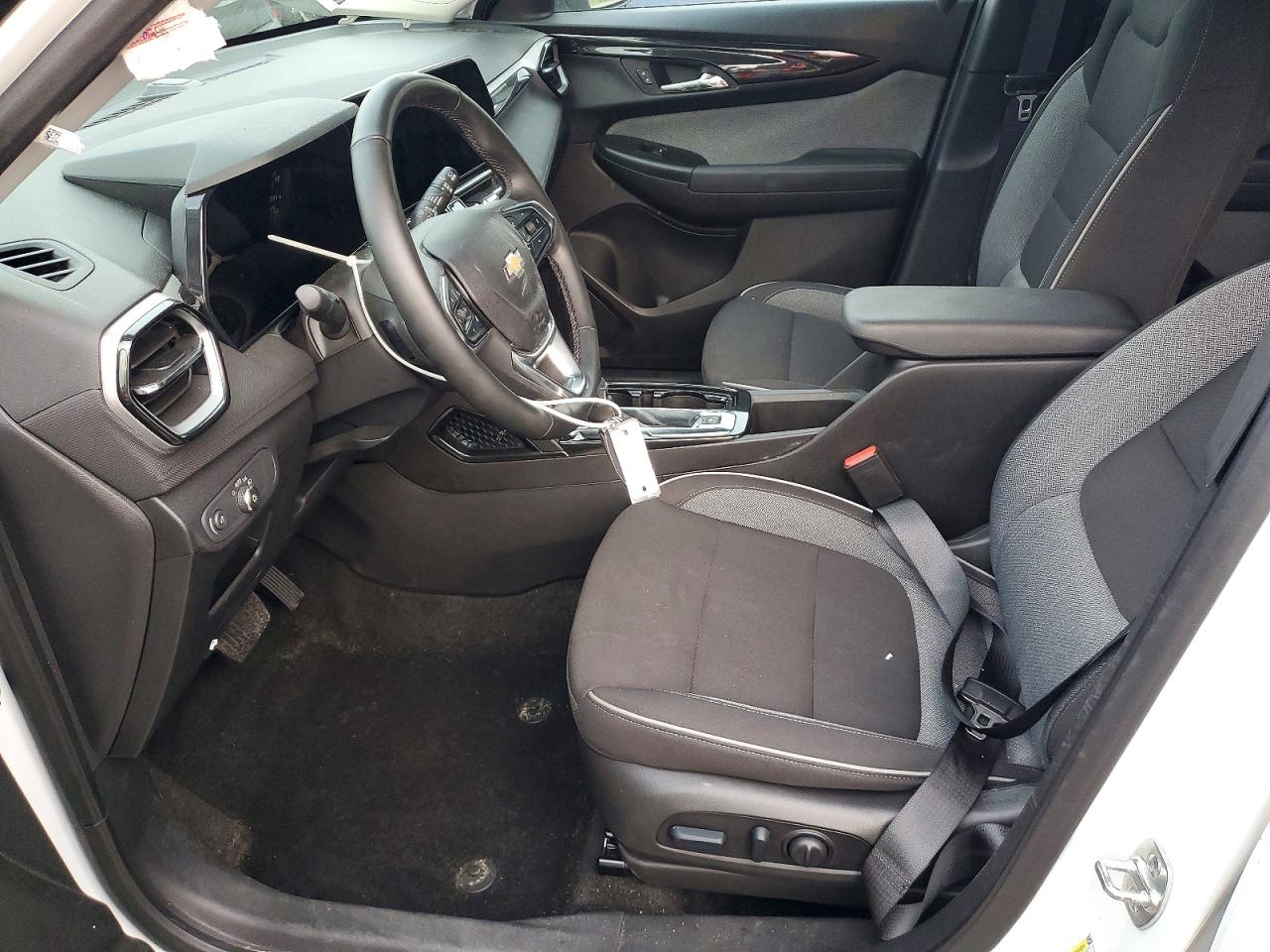 2025 CHEVROLET TRAILBLAZER LT photo 13