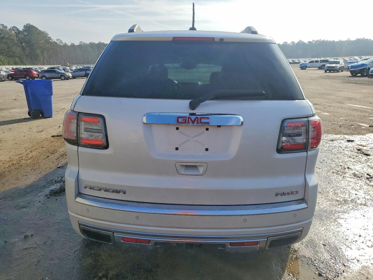2016 GMC ACADIA DENALI photo 11