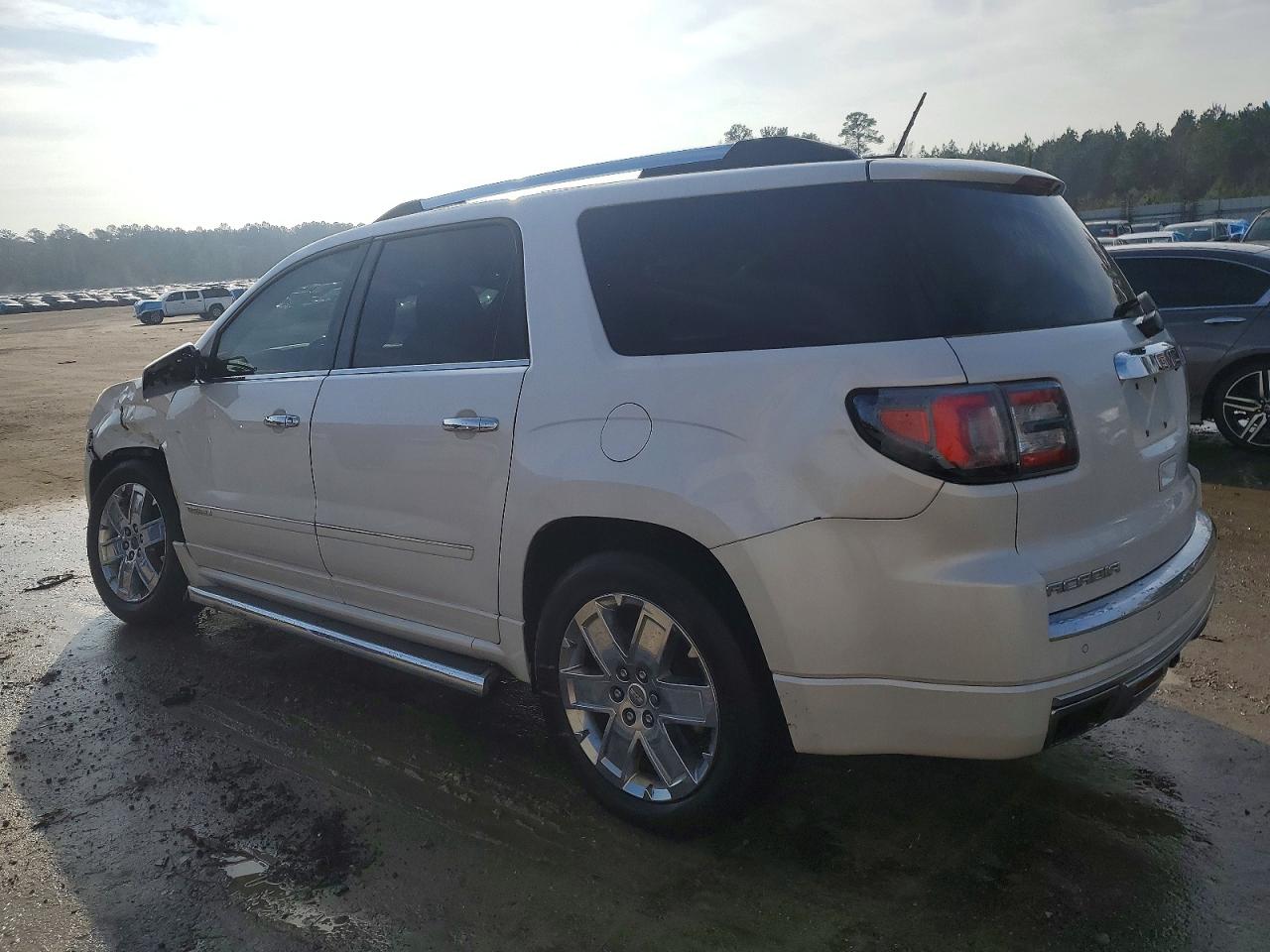 2016 GMC ACADIA DENALI photo 3