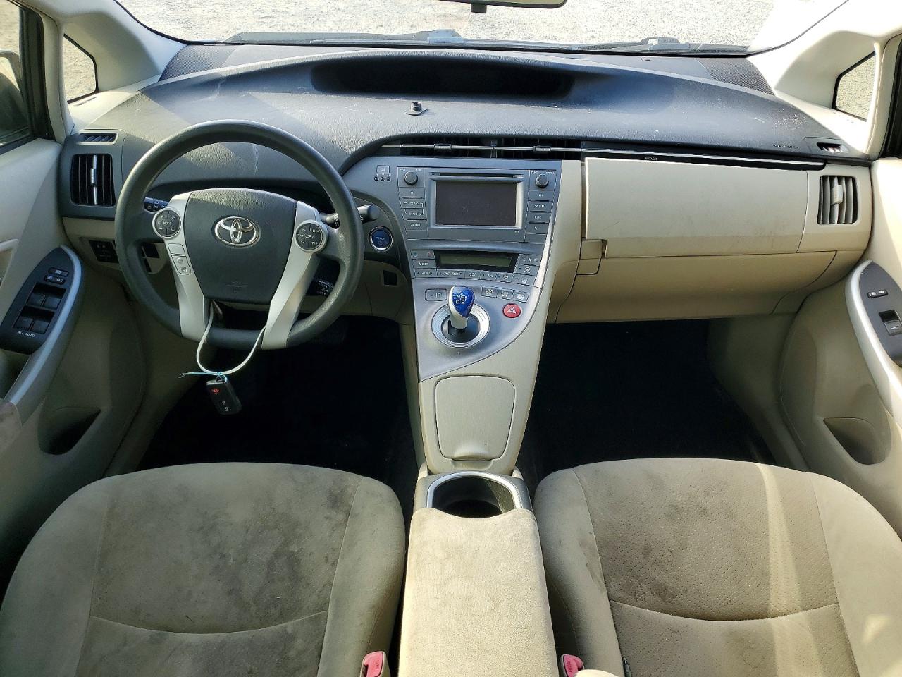 2012 TOYOTA PRIUS photo 8