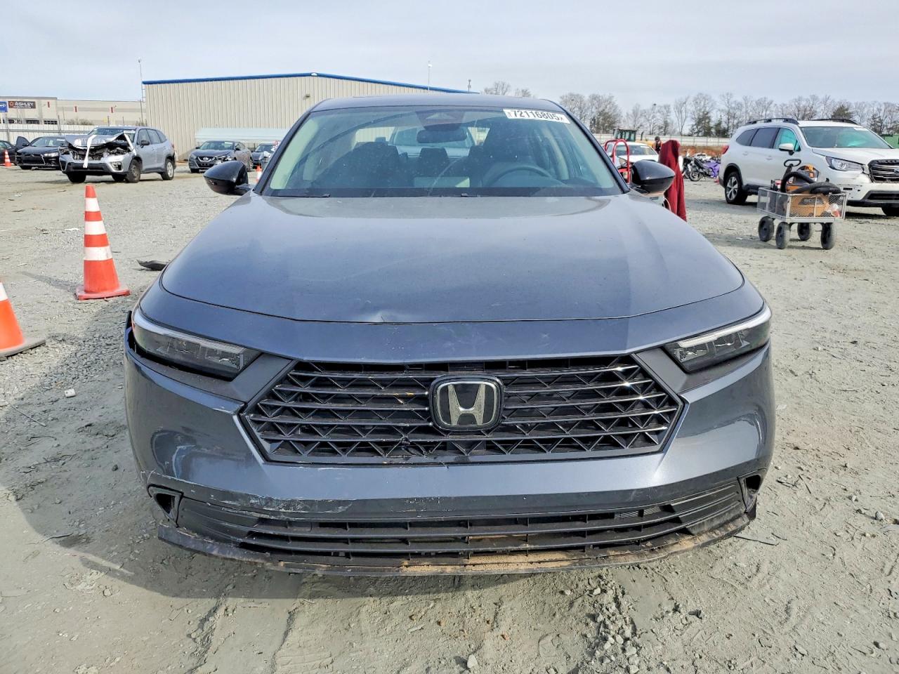 2025 HONDA ACCORD SE photo 13
