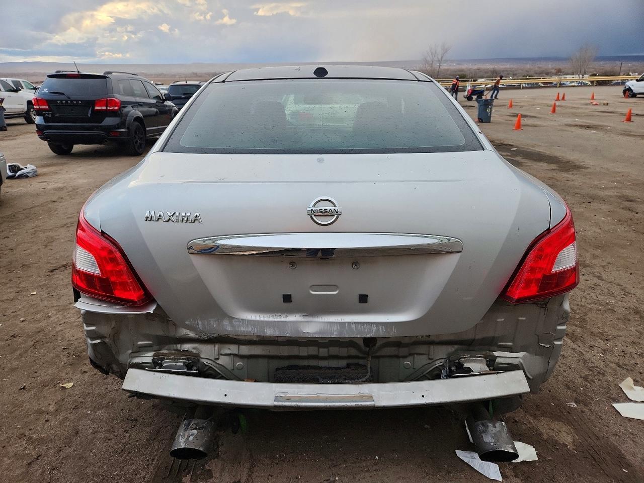 2009 NISSAN MAXIMA S photo 11