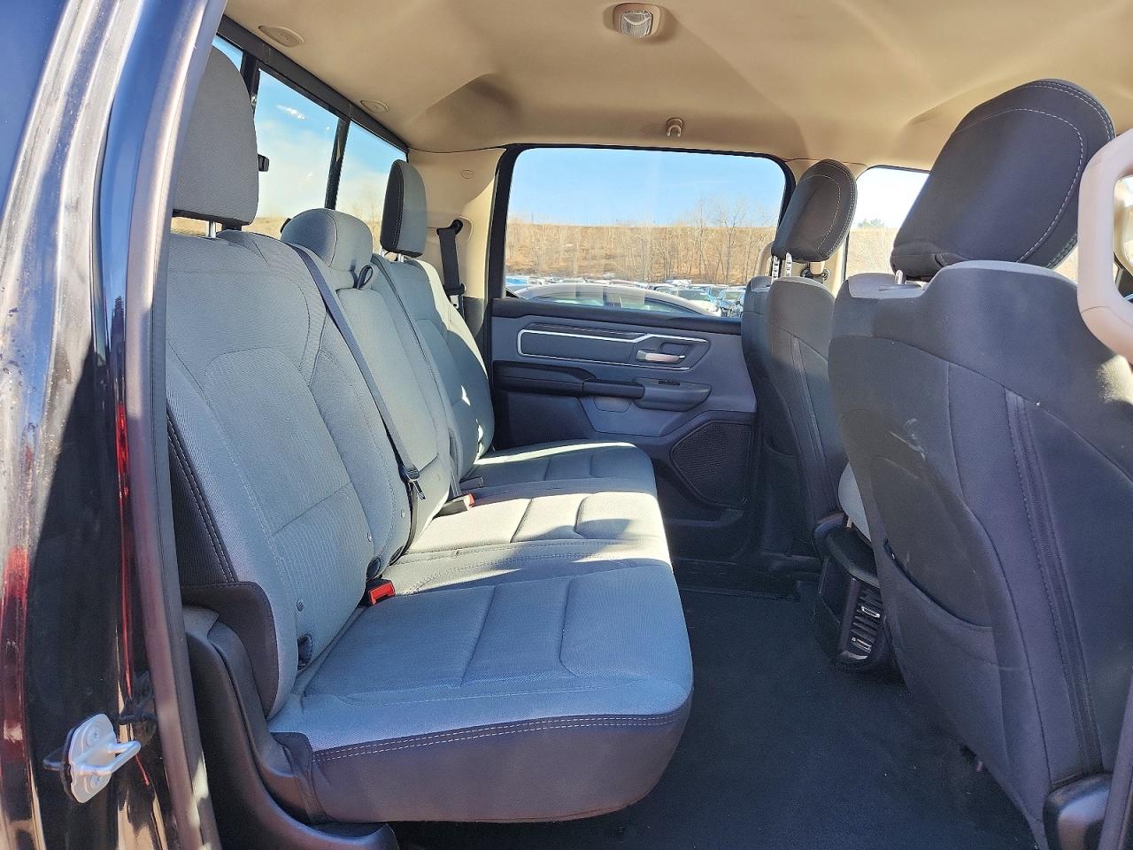 2019 RAM 1500 BIG HORN/LONE STAR photo 19