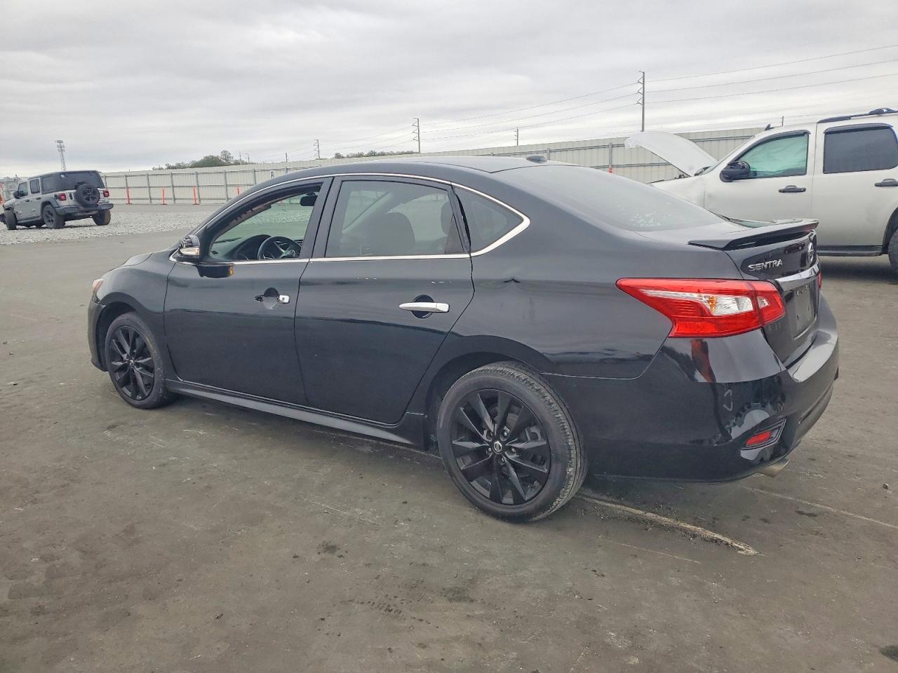 2017 NISSAN SENTRA SR TURBO photo 2