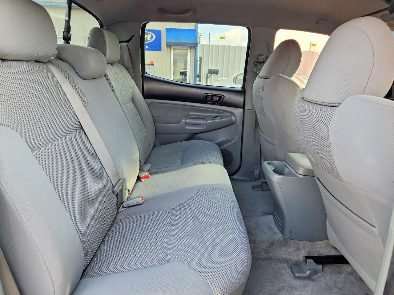 2009 TOYOTA TACOMA V6 photo 10