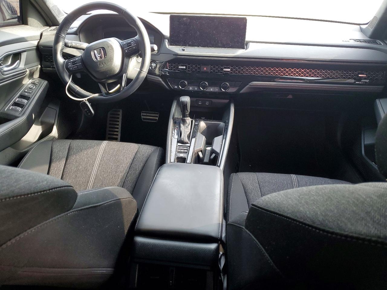2025 HONDA ACCORD HYBRID SPORT photo 15