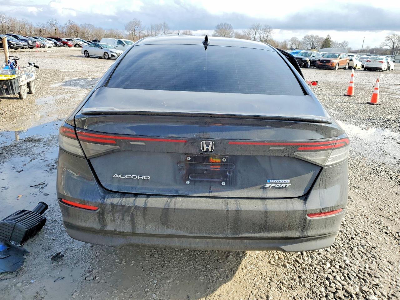 2025 HONDA ACCORD HYBRID SPORT photo 11