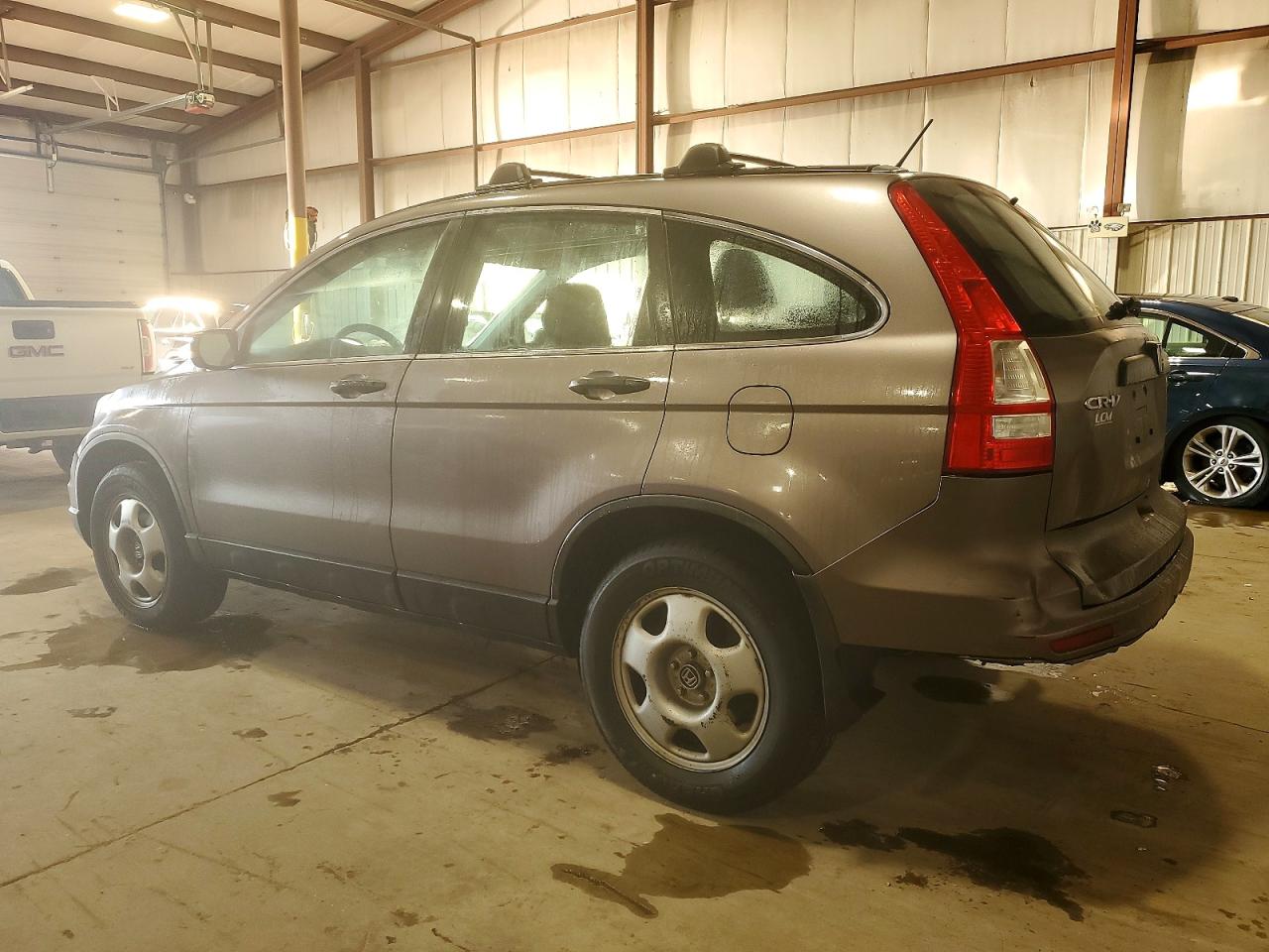2011 HONDA CR-V LX photo 2