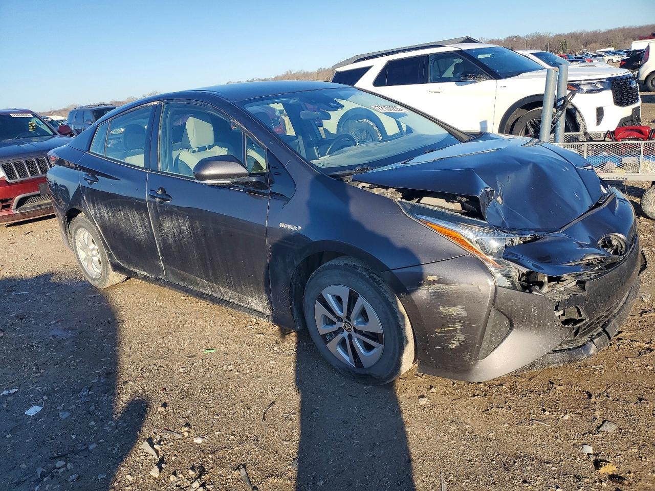2018 TOYOTA PRIUS photo 7
